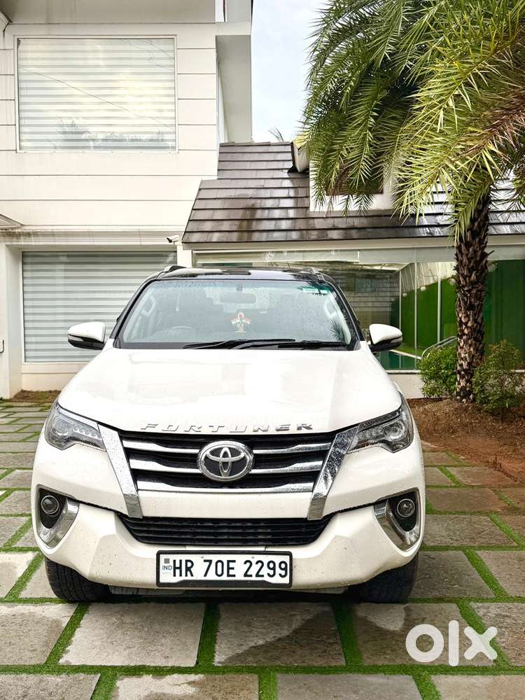 Only 55000 Kilometers Dual Tone Toyota Fortuner Diesel 2018