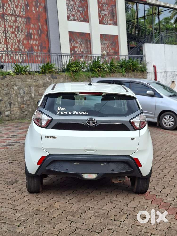Tata Nexon 1.2 Revotron Xm, 2018, Petrol