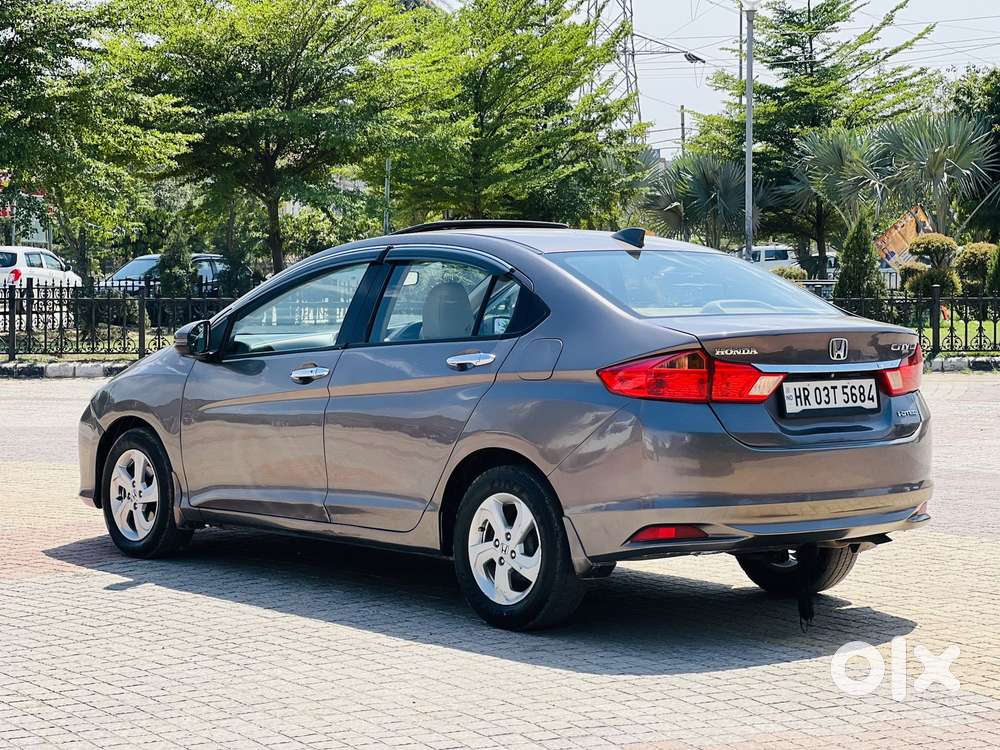 Honda Amaze Elite Edition Mt, 2015, Diesel