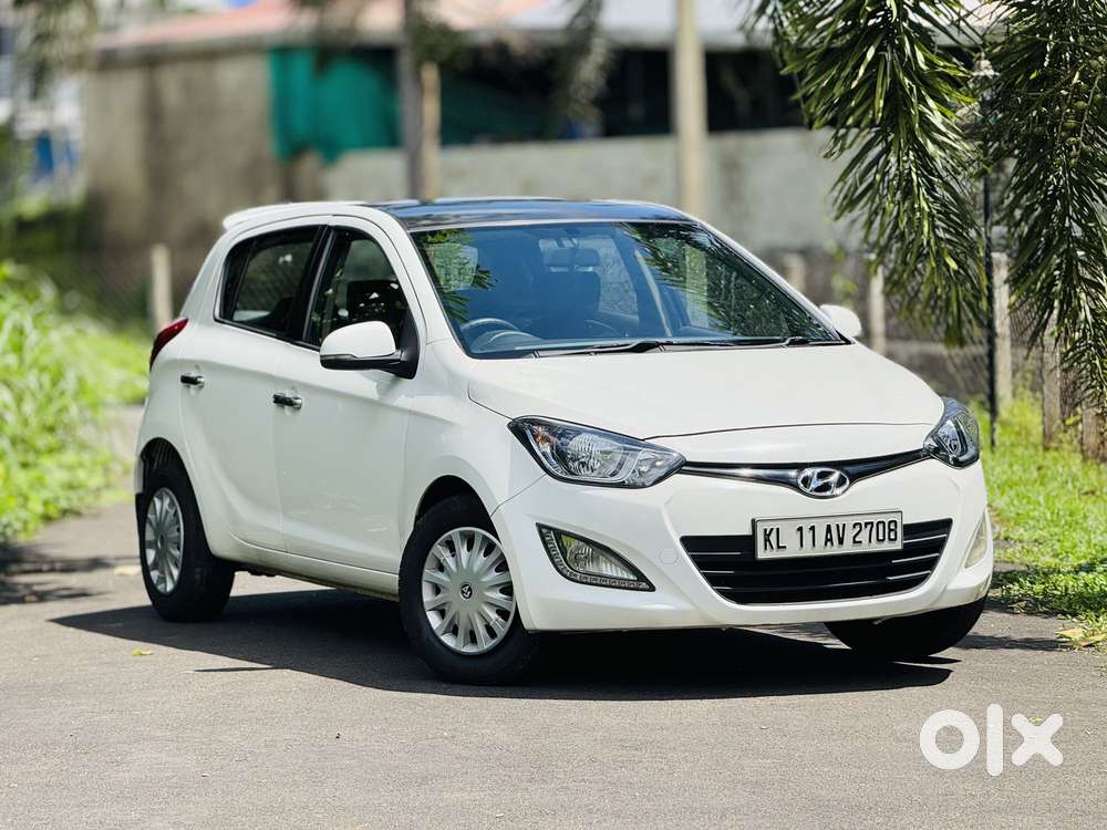Hyundai I20 Sportz 1.2 Bs-iv, 2014, Petrol