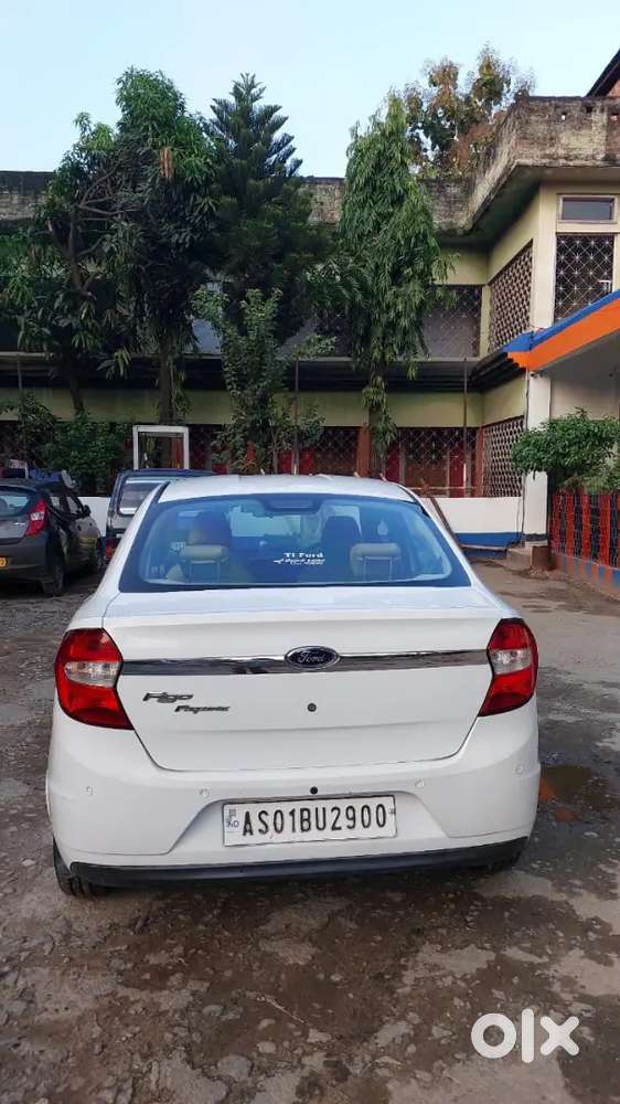 Ford Aspire 2015