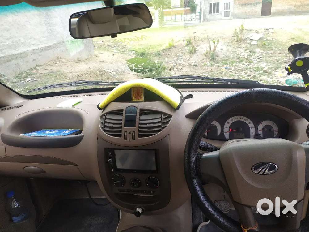 Mahindra Xylo E4 1st Owner