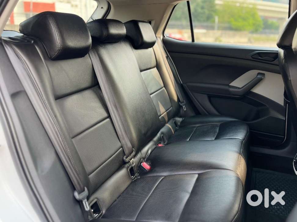 Skoda Kushaq 1.0 Tsi Active, 2023, Petrol
