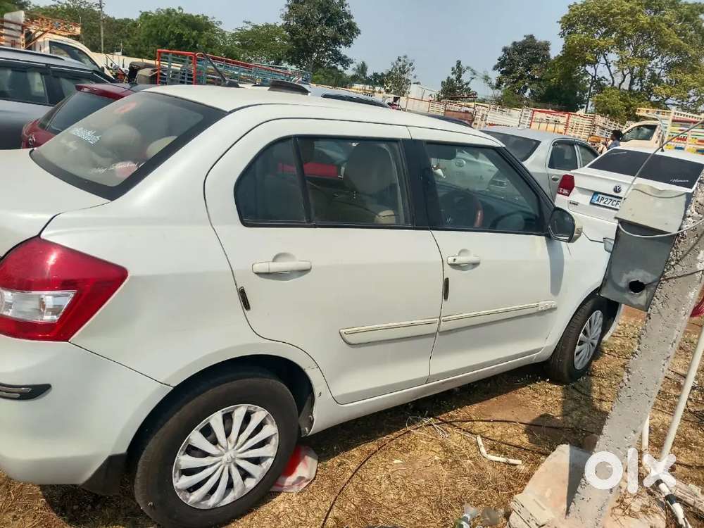 Maruti Suzuki Dzire 2016 Diesel 110000 Km Driven