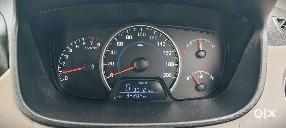 Hyundai Grand I10 Magna At, 2017, Petrol
