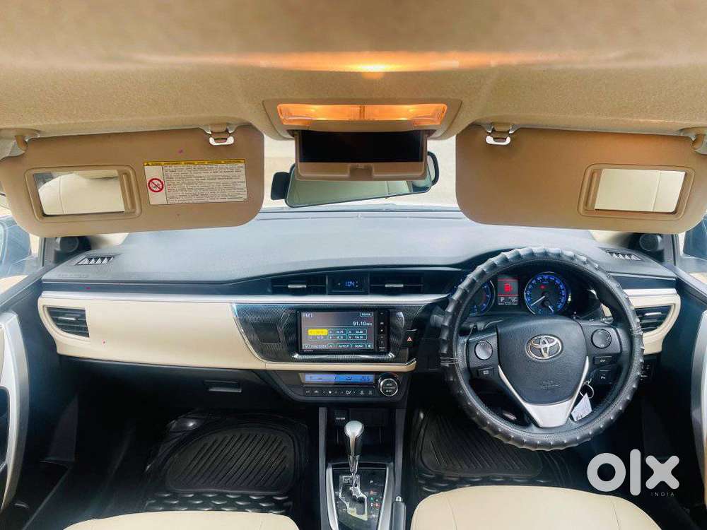 Toyota Corolla Altis 2013-2017 G At, 2014, Petrol