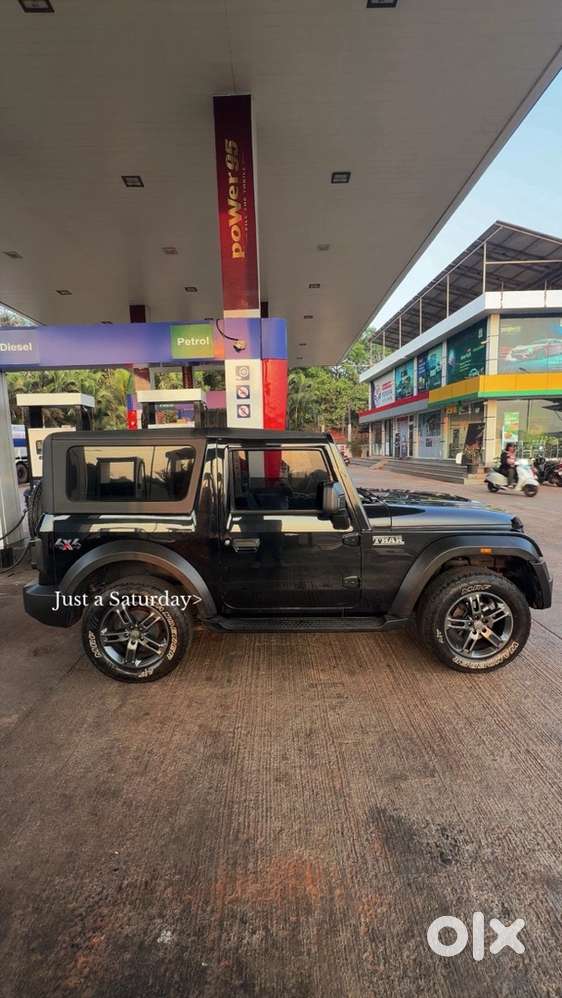 Mahindra Automatic Petrol 2021