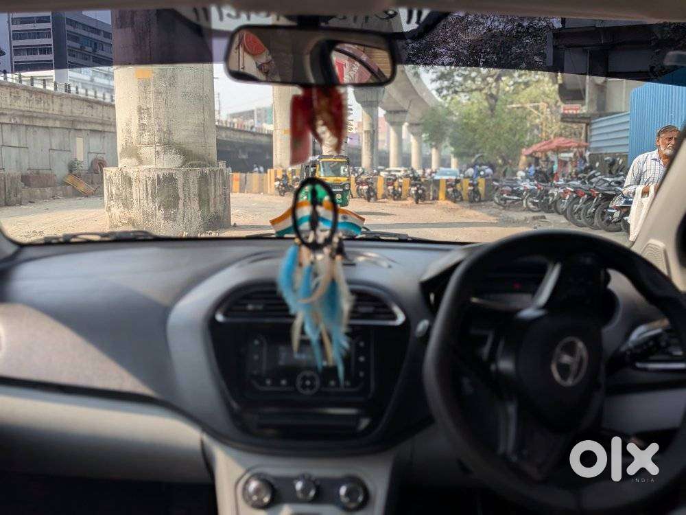 Tata Tiago 1.2 Revotron Xt (o), 2023, Petrol