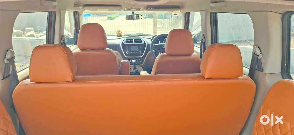 Mahindra Tuv 300 T8, 2016, Diesel