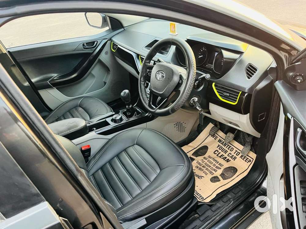Tata Nexon Petrol Manual 2018