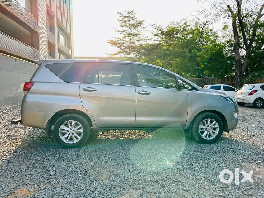 Toyota Innova Crysta 2.4 Gx Mt 8s, 2020, Diesel
