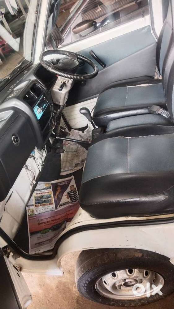 Maruti Suzuki Omni Mpi Std Bsiv, 2012, Petrol