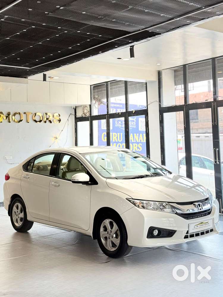Honda City 1.5 V 4th Gen I-vtec Mt, 2016, Petrol