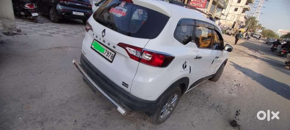 Renault Triber Rxz Easy-r Amt, 2020, Petrol