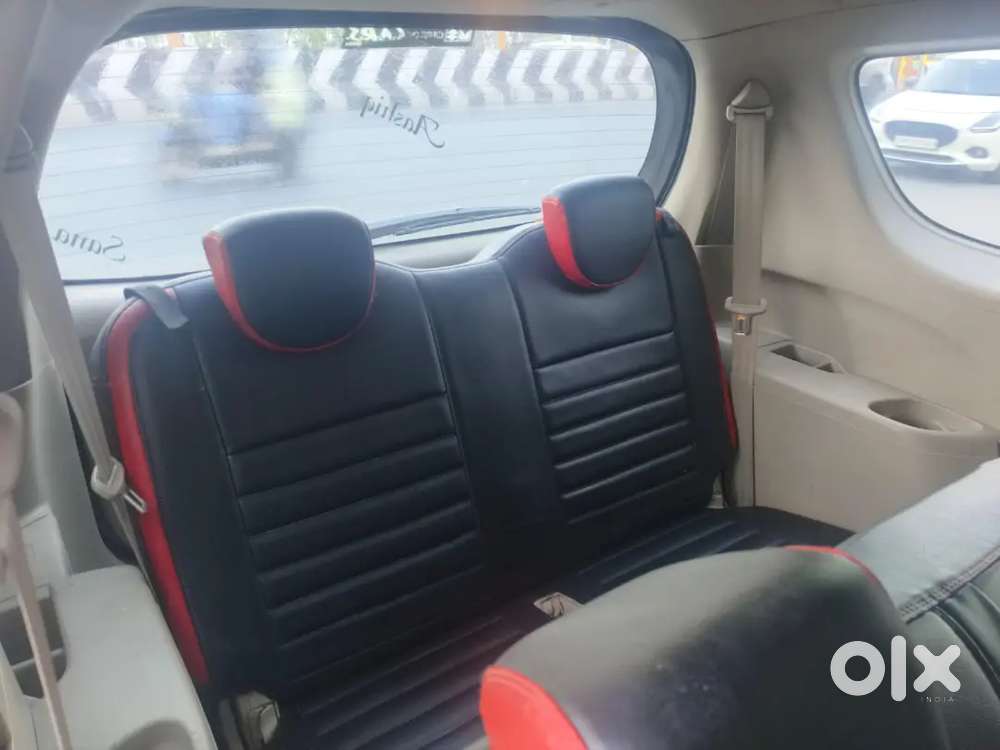 Maruti Suzuki Ertiga 2014