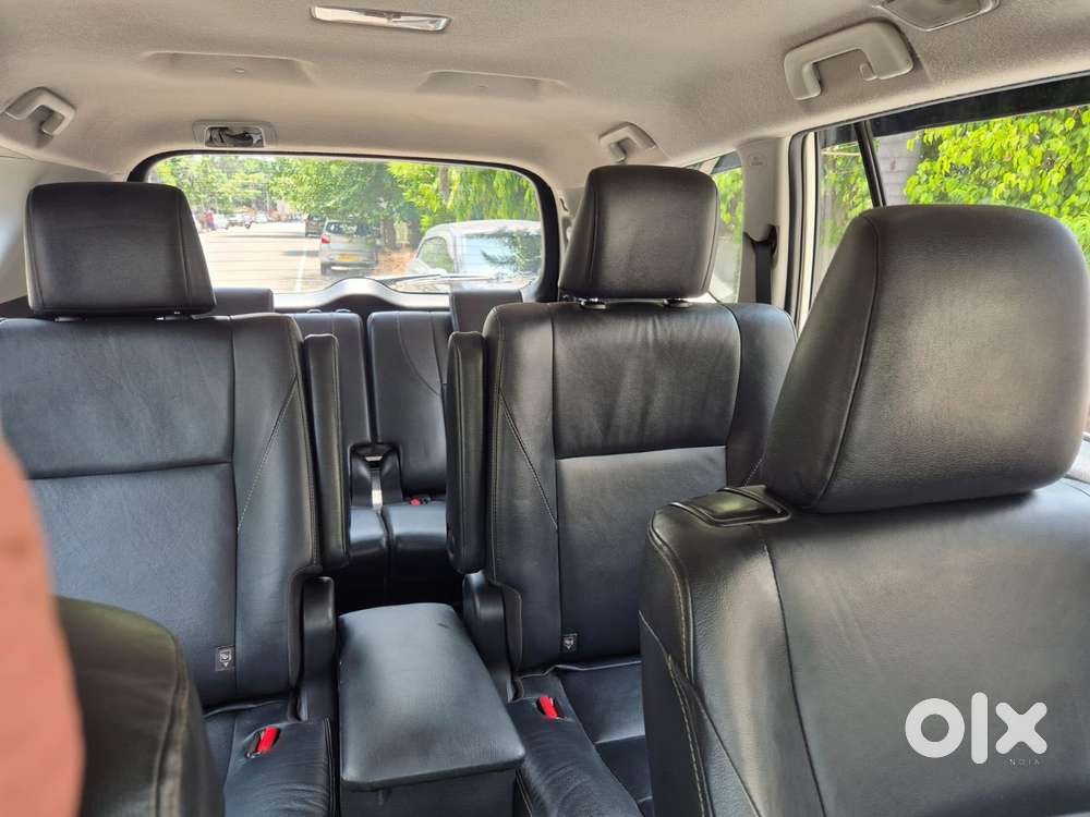 Toyota Innova Crysta 2.4 Zx Mt, 2018, Diesel