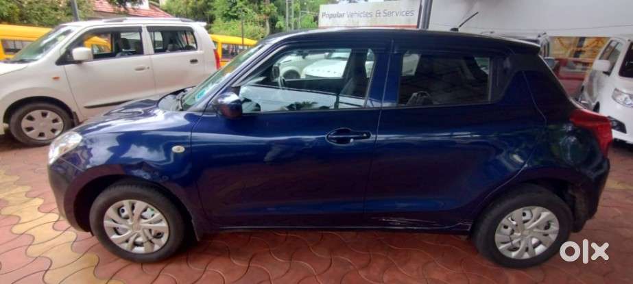 Maruti Suzuki Swift 1.2 Lxi (o), 2020, Petrol