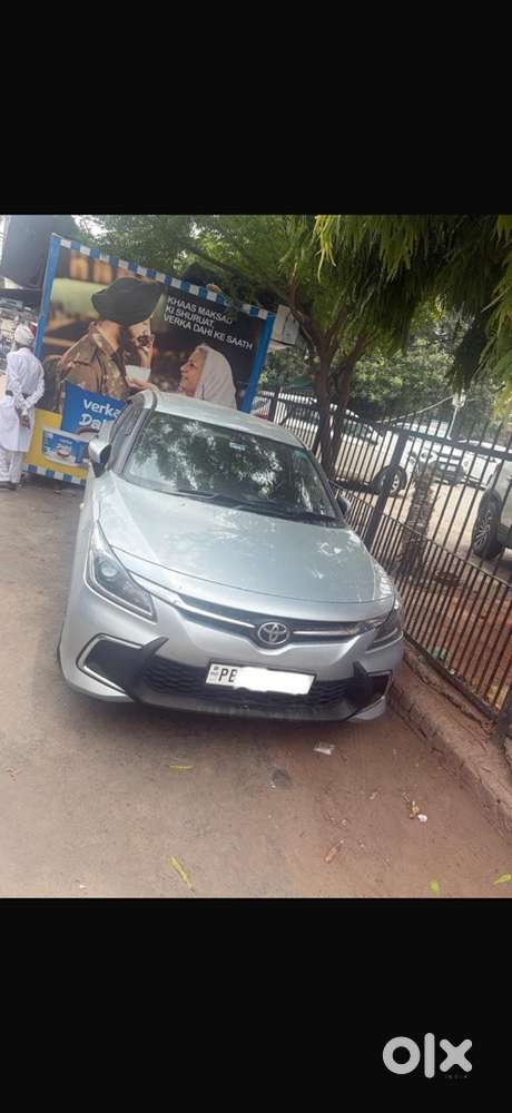 Toyota Glanza Petrol Manual 2024