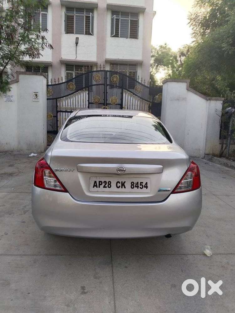 Nissan Sunny Diesel Special Edition, 2013, Diesel