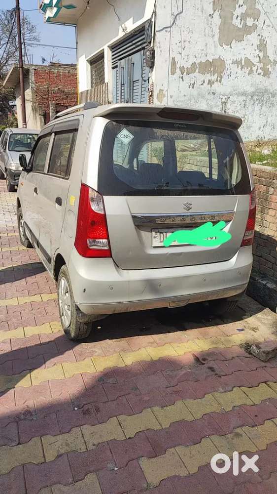 Petrol Cng Hai 2015\01\01 250000 Price M