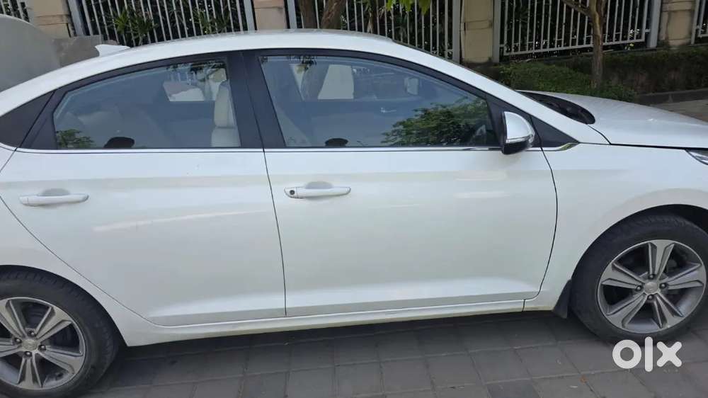 Hyundai Verna Dec 2017 Petrol Well Maintained