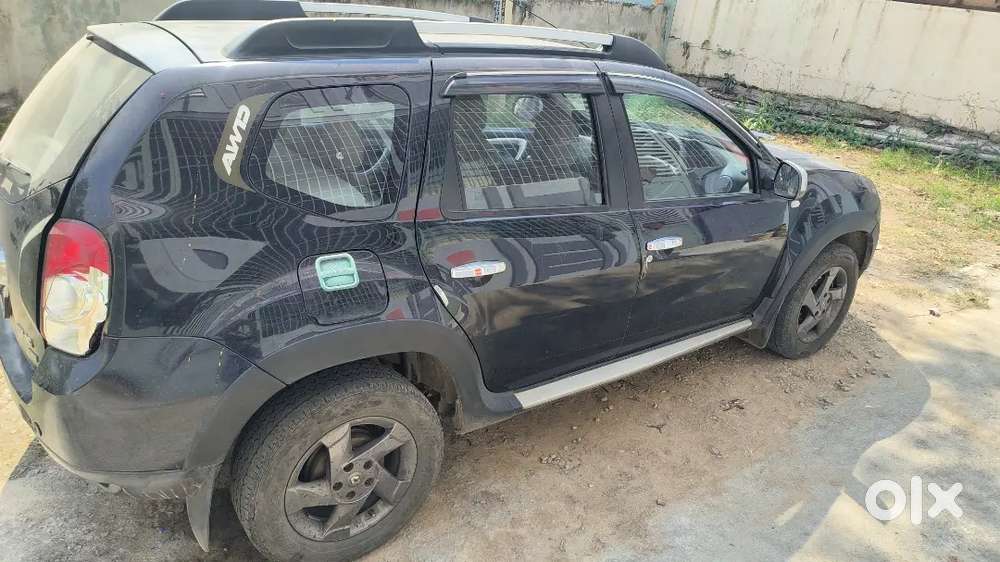 Renault Duster 2015 Diesel 95000 Km Driven