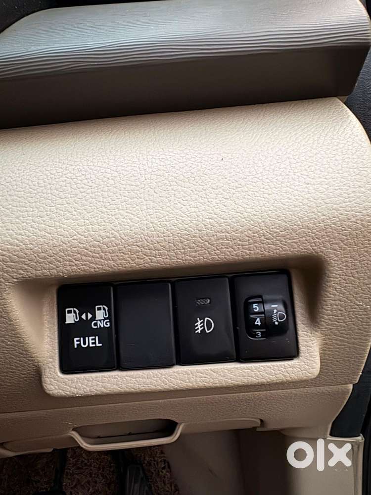 Maruti Suzuki Ertiga Vxi Cng, 2022, Cng & Hybrids