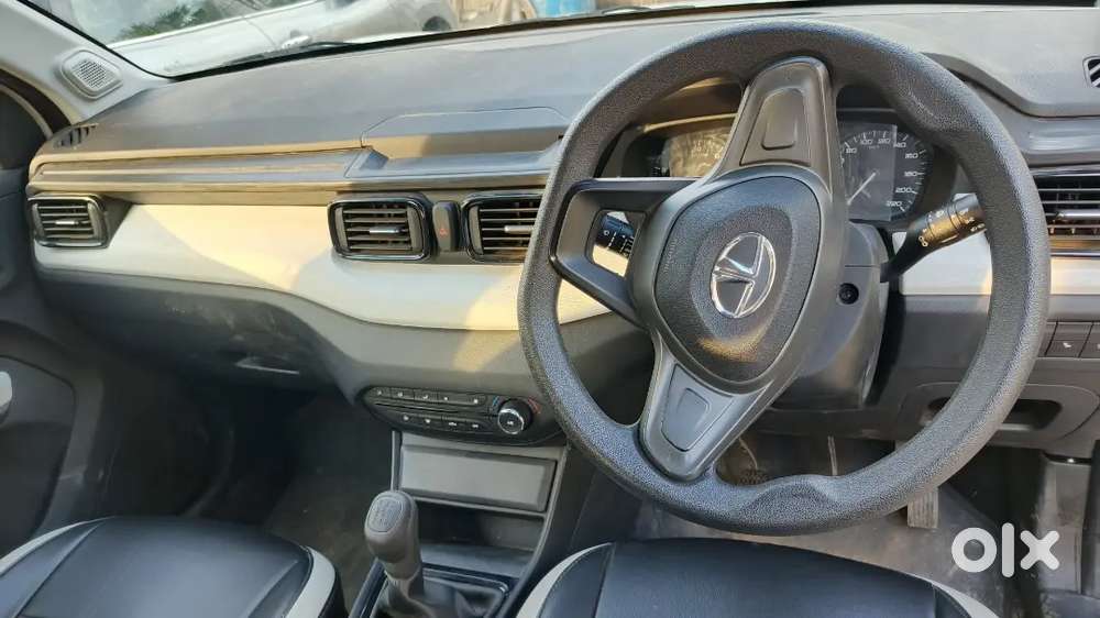 Tata Punch November 2023 Model  Petrol 5100 Km Driven