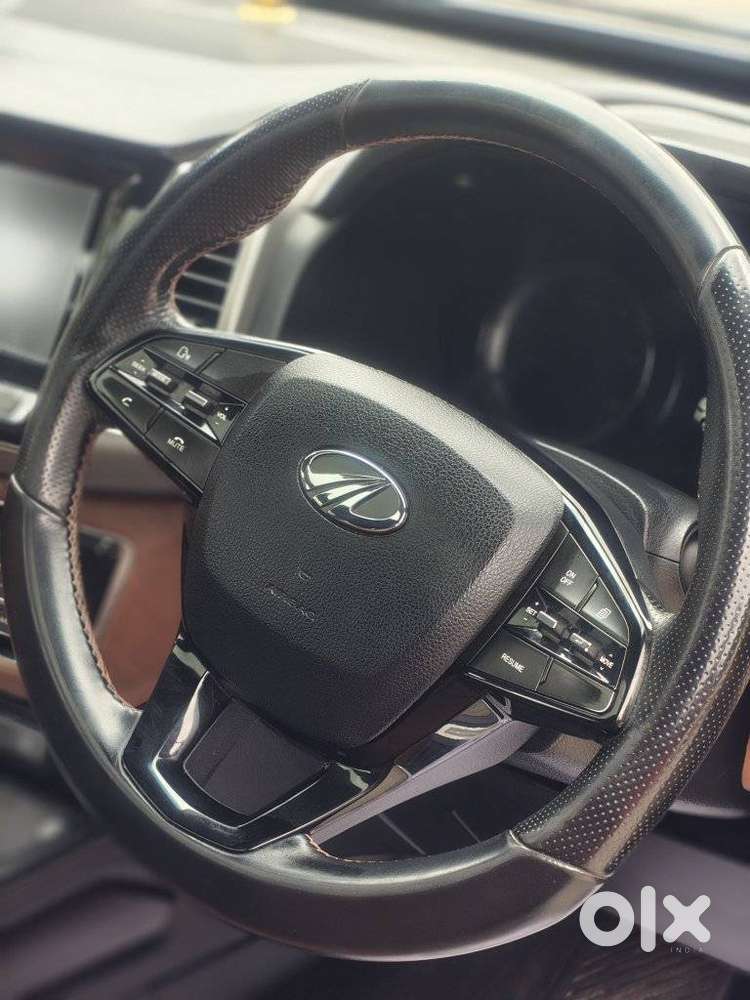 Mahindra Alturas G4 4x2 At, 2022, Diesel
