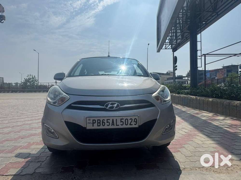 Hyundai I10 2017 Petrol 77000 Km Driven