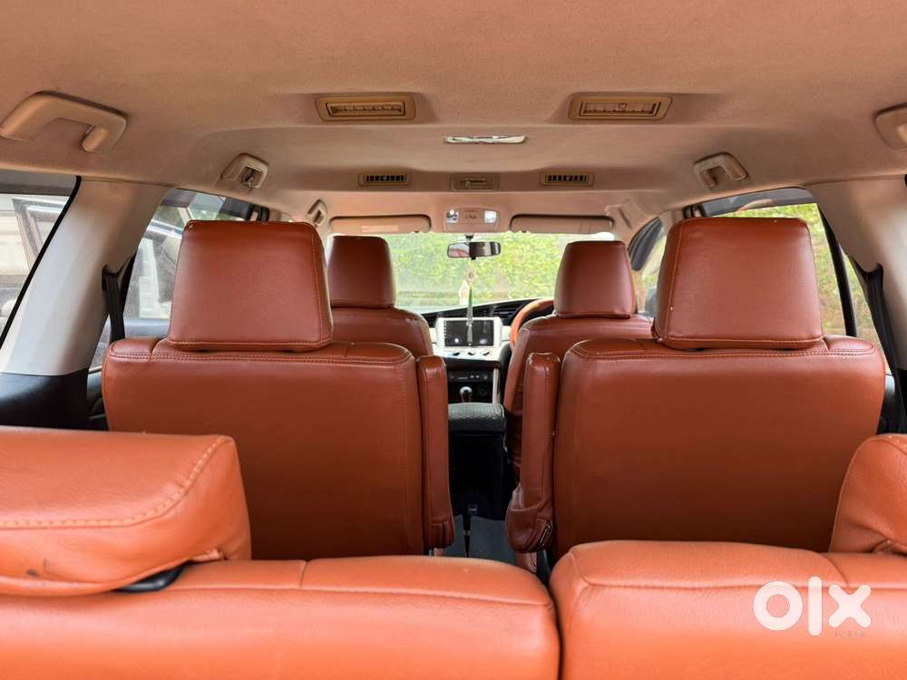 Toyota Innova Crysta 2.4 Gx Mt, 2017, Diesel