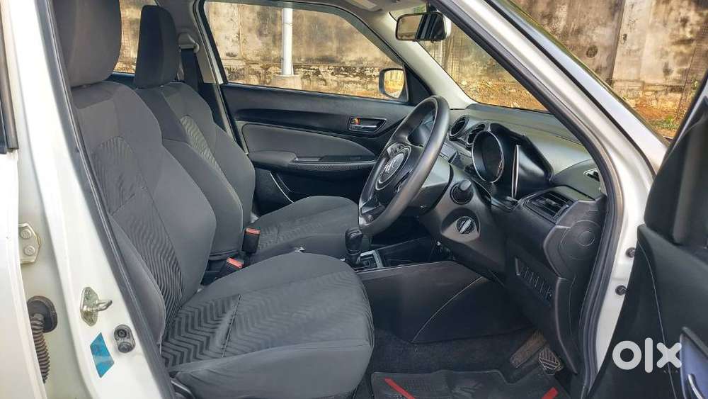 Maruti Suzuki Swift Amt Vxi, 2018, Petrol
