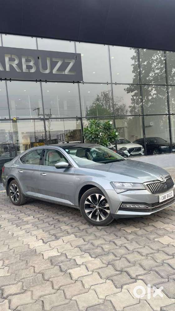 Skoda Superb 2.0 L&k Tsi At, 2020, Petrol