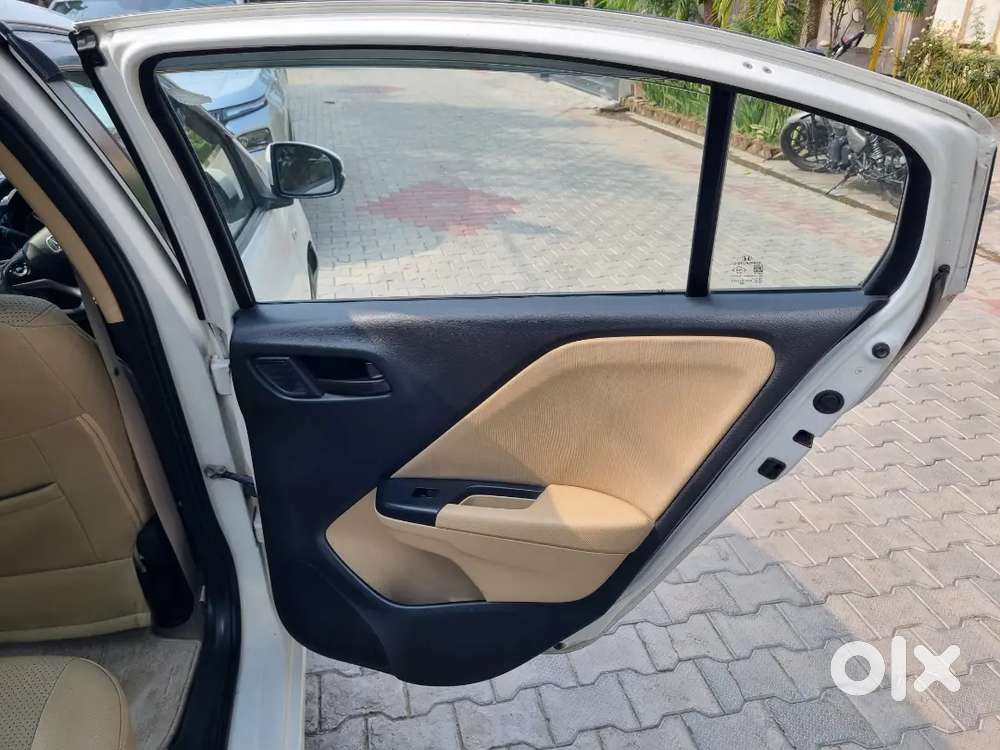 Honda City Automatic Petrol 2016