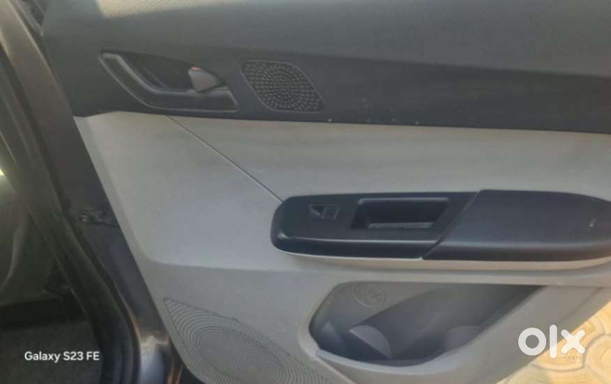 Tata Tiago 1.2 Revotron Xt (o), 2021, Petrol