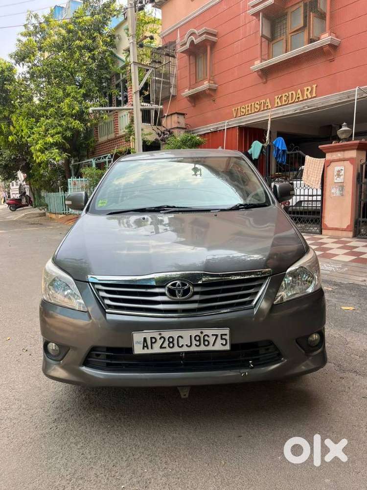 Toyota Innova 2.5 Ev Ms 8 Str, 2013, Diesel