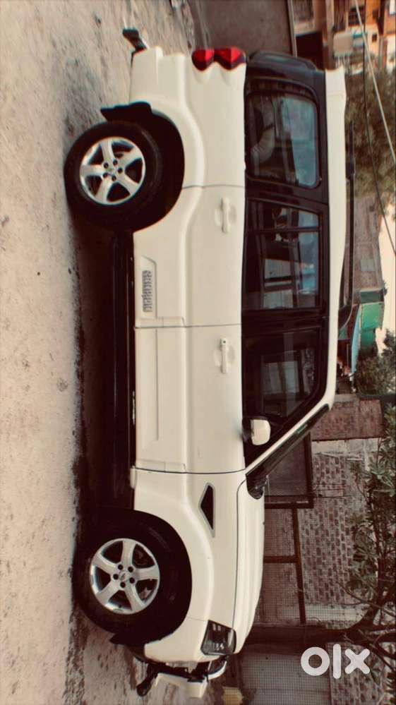 Scorpio S11