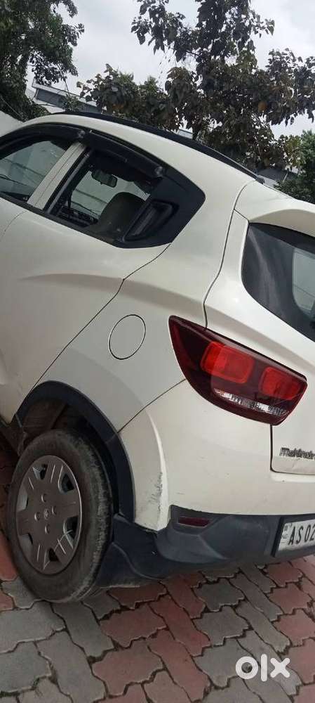 Mahindra Kuv 100, 2016, Petrol