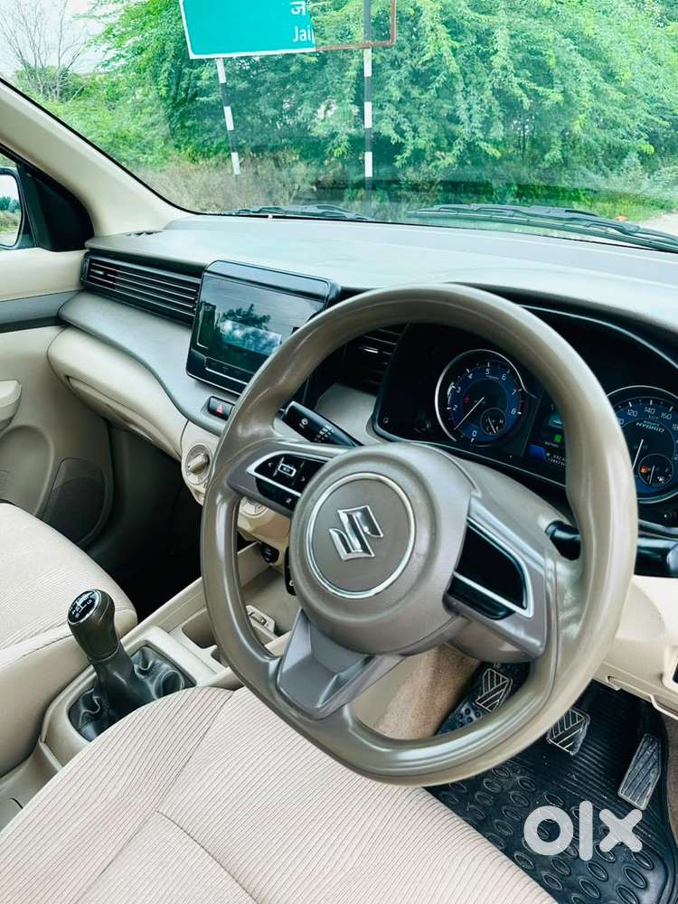 Maruti Suzuki Ertiga 1.5 Vxi, 2020, Petrol