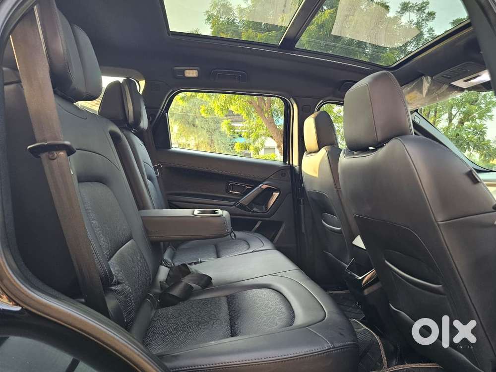 Tata Safari 2.0 Xz Plus 6 S Dark Edition, 2023, Diesel