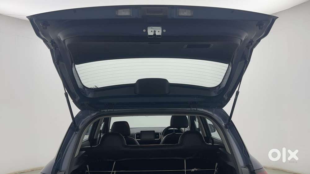 Hyundai Venue [2022-ongoing] 1.2 S, 2022, Petrol