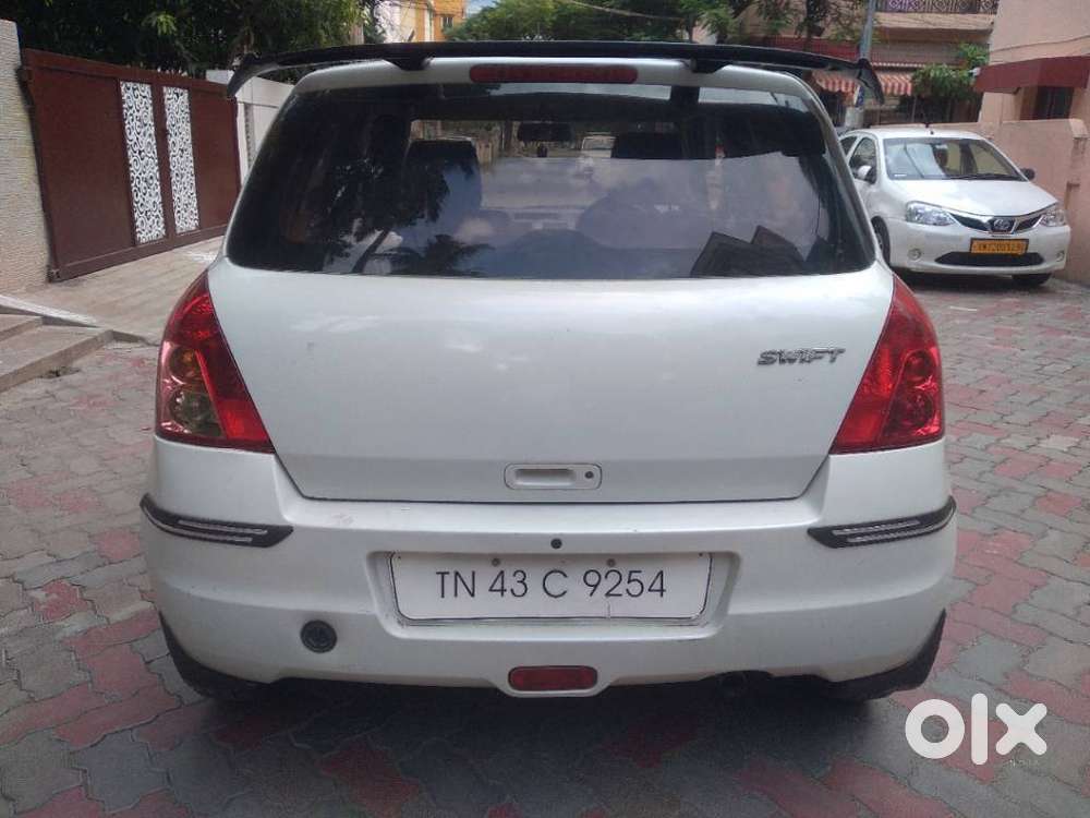 Maruti Suzuki Swift Lxi Bsiv, 2010, Diesel