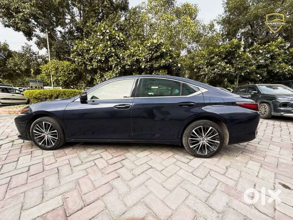 Lexus Es 300h Exquisite, 2024, Petrol