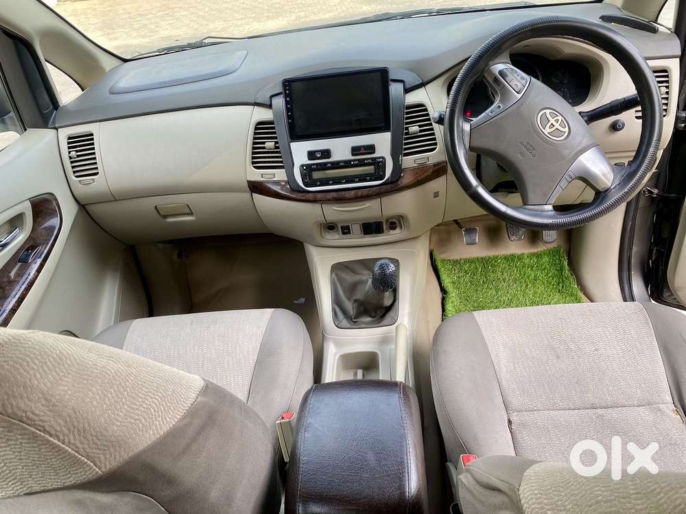 Toyota Innova 2.5 V 7 Str, 2014, Diesel