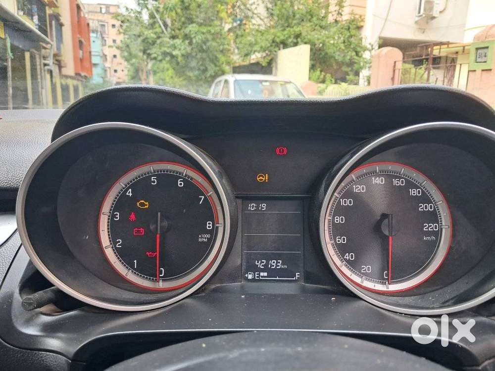 Maruti Suzuki Swift Vxi Optional, 2021