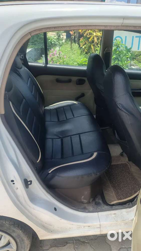 Hyundai Santro Xing Gls Plus 2011