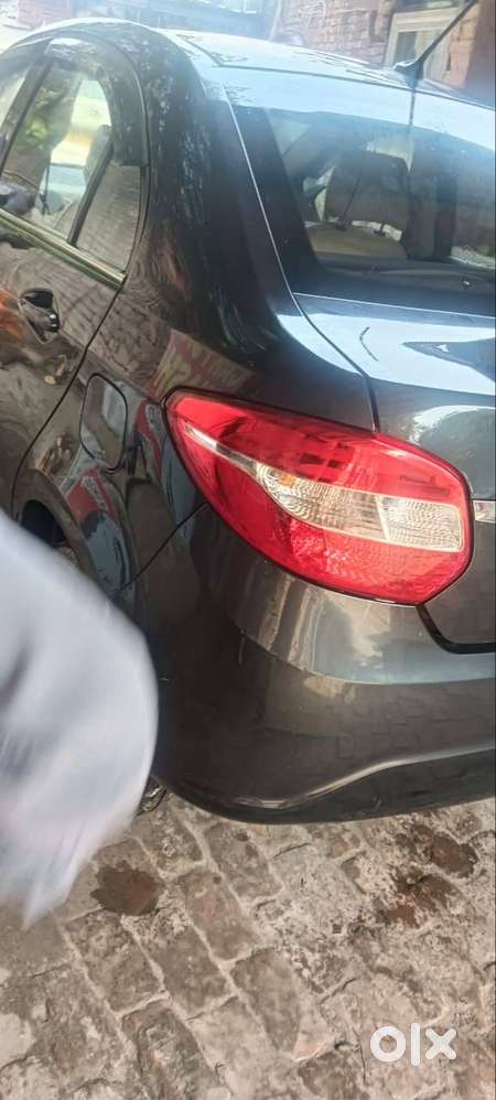Tata Zest Xms Petrol Variant Single Handed And Well Maintained Car
