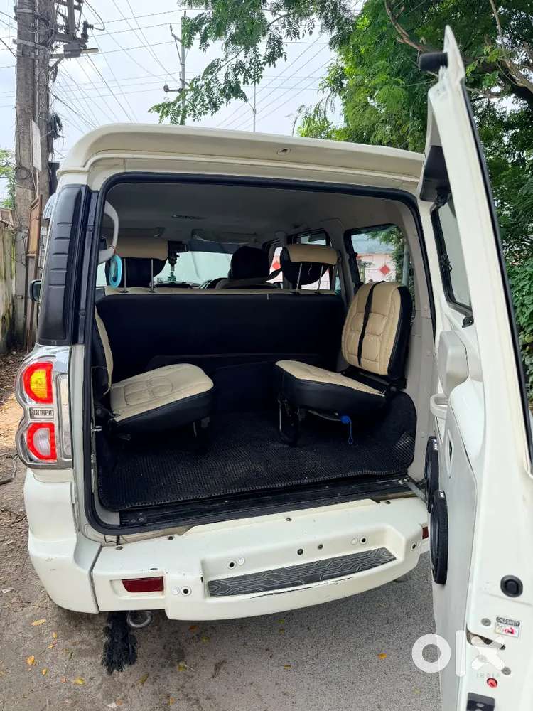Mahindra Scorpio 2017 Diesel Manual 1st Owner