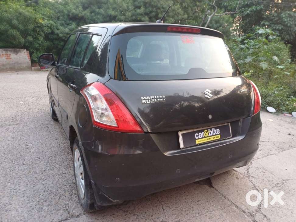 Maruti Suzuki Swift Lxi Optional-o, 2017, Petrol