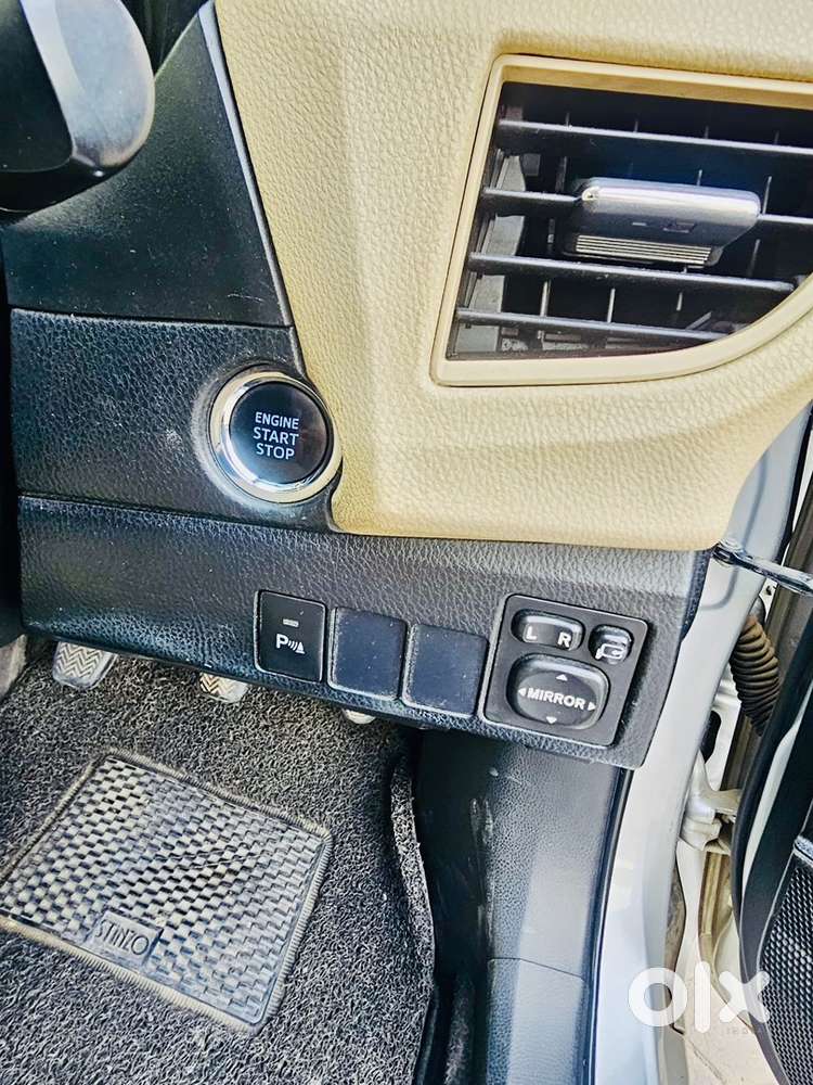 Toyota Corolla Altis 2014 1.8g Petrol